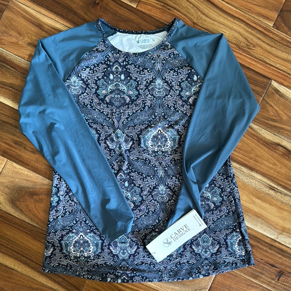 Blue paisley swim top-NWT-size XL, perfect for summer!